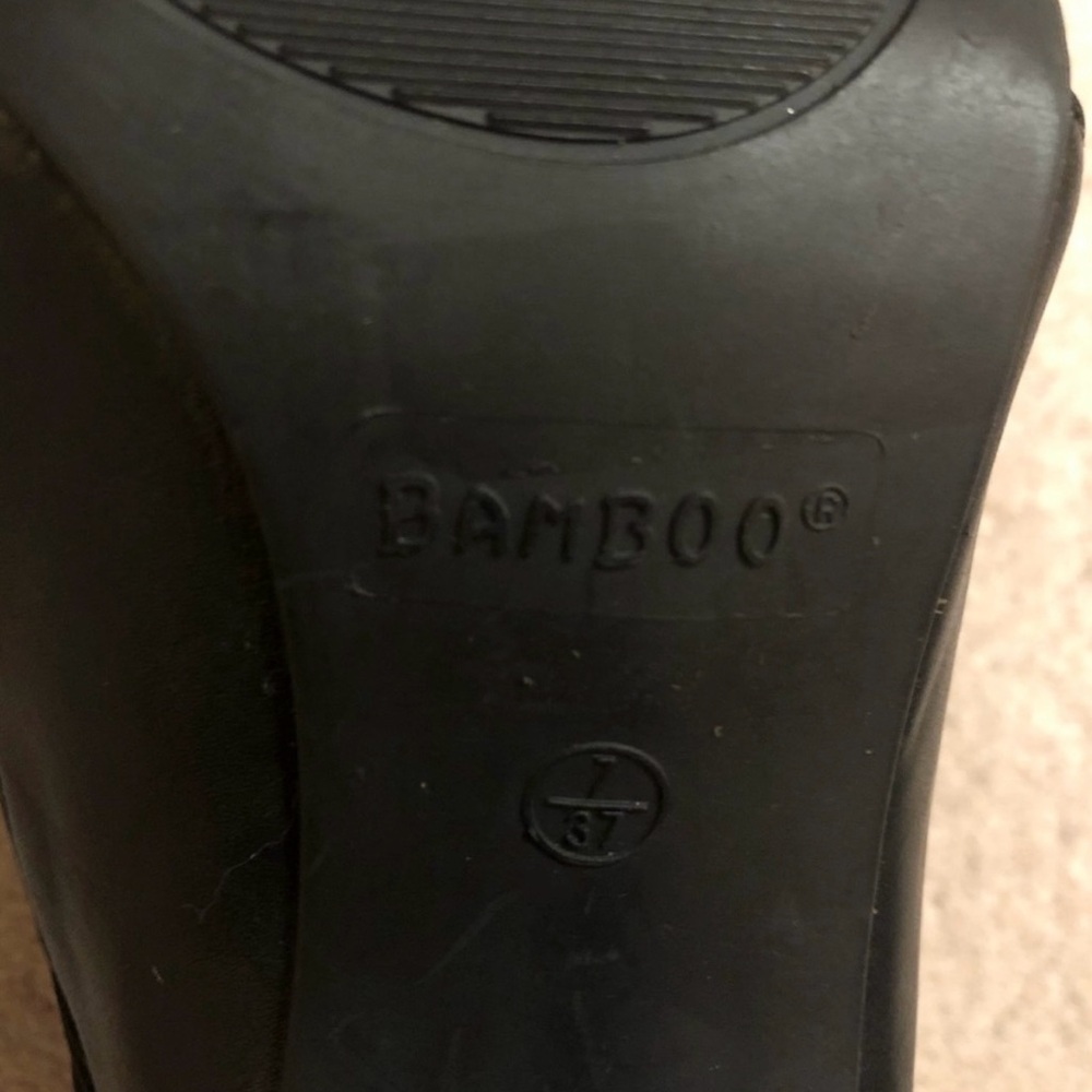 NWOT - Bamboo Lazer Cut Lace Up Heels - Picture 8 of 8